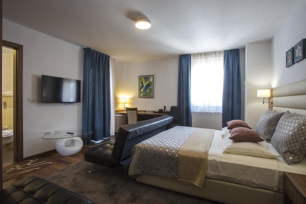 Residence Villa Karda Пореч Екстер'єр фото