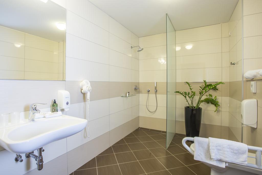 Residence Villa Karda Пореч Екстер'єр фото