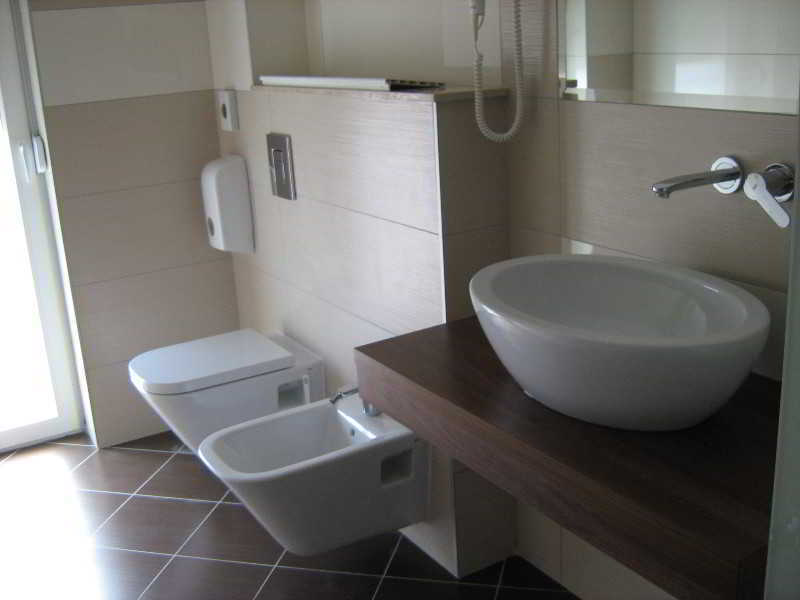 Residence Villa Karda Пореч Екстер'єр фото